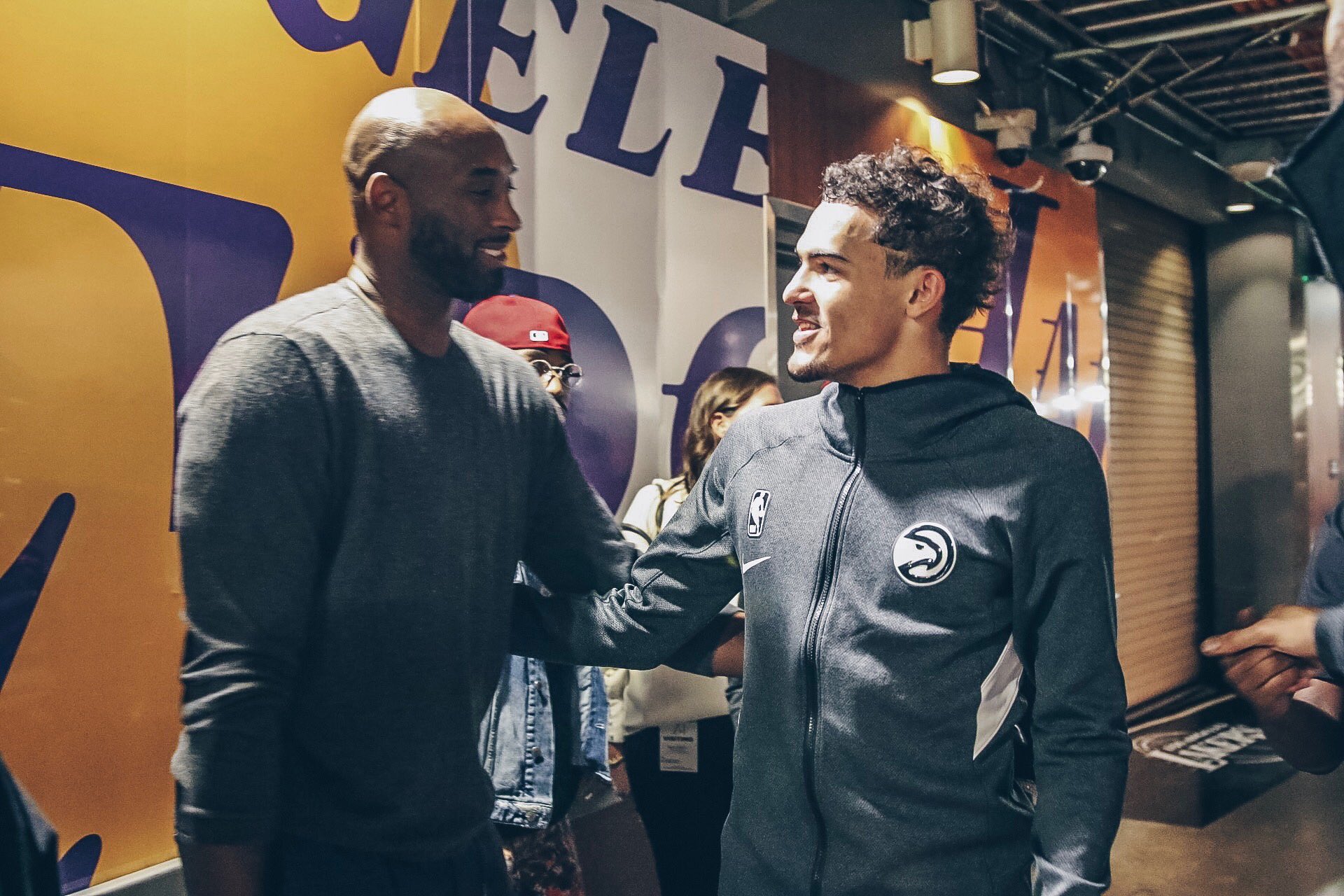 来防守篮板 来防守篮板