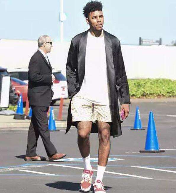 把关键表达 把关键表达